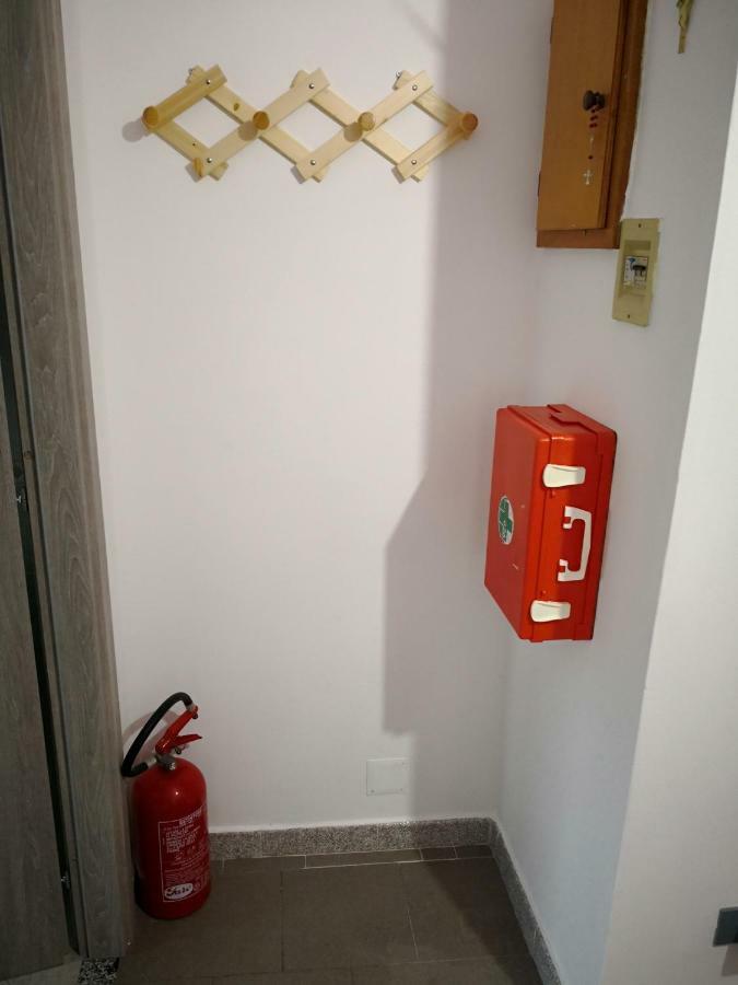 Apartmán A Casa Di Rossano E Rossella Carbonia Exteriér fotografie