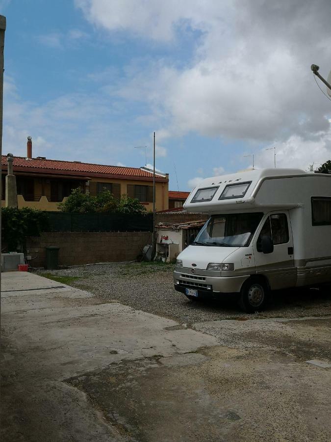 Apartmán A Casa Di Rossano E Rossella Carbonia Exteriér fotografie